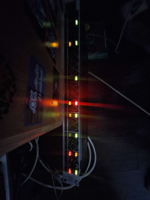 Amplificator voce studio Behringer ULTRA-VOICE VX2000