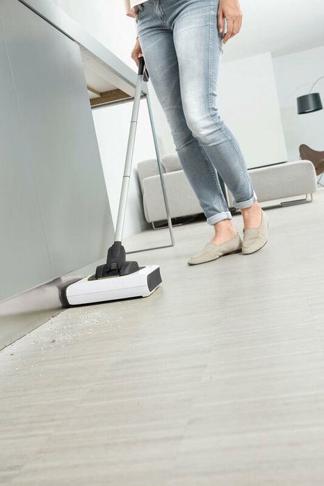 Аккумуляторный электровеник Karcher KB 5