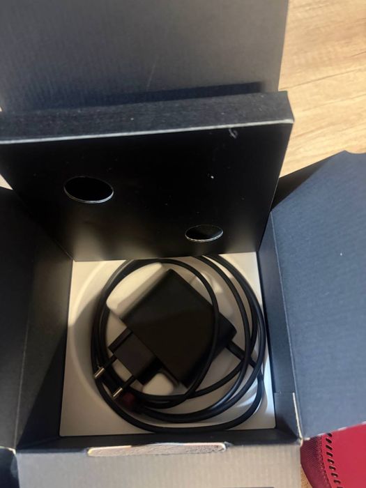 Колонка алиса мини с часами