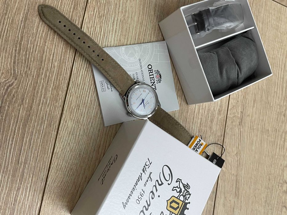 Limited Edition (300 exemplare)- Orient Bambino Solar-Powered