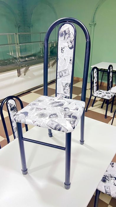 Стол Стулья.