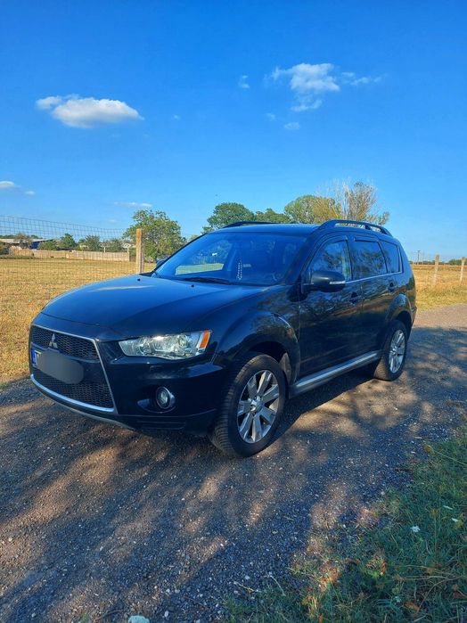 MITSUBISHI Outlander 2011 — imagine 2