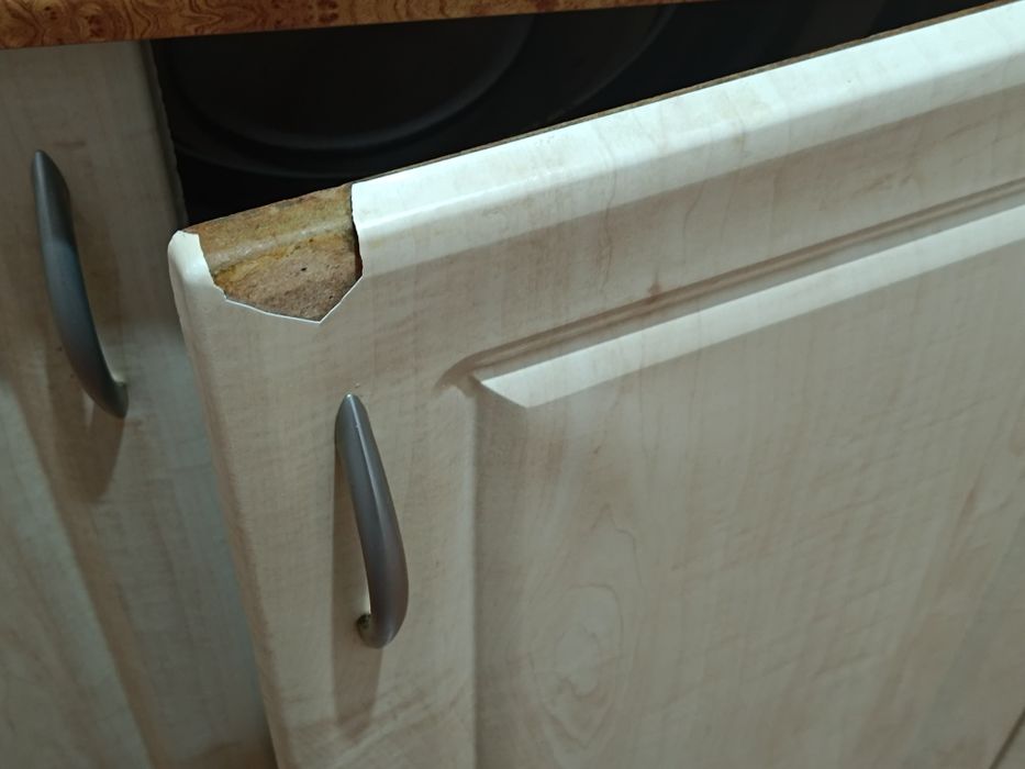 Срочно продается кухонная мебель