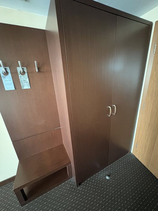 Хотелско обзавеждане