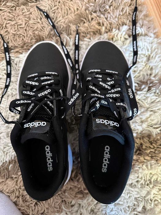 Оригинални маратонки Adidas