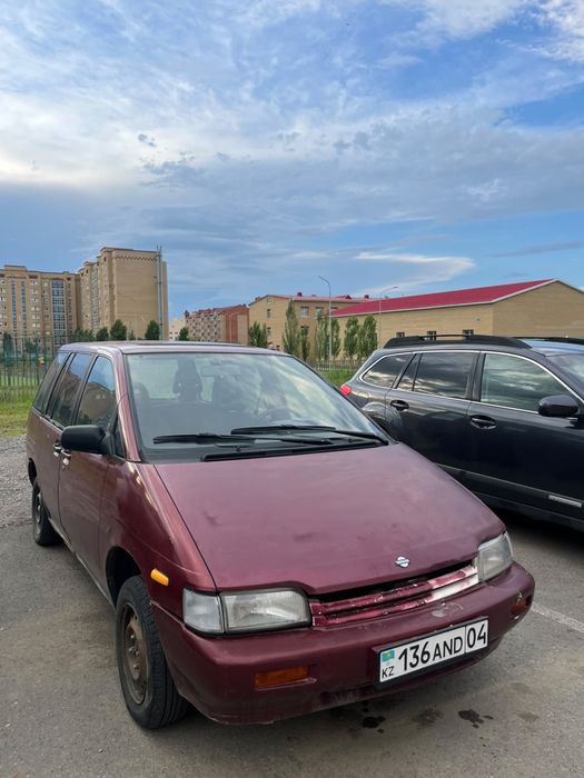 Продам машина Nissan