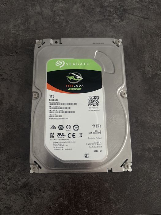 Жесткий диск seagate firecuda HDD 1 tb