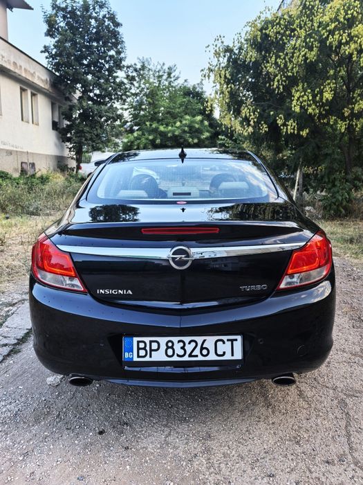 Opel Insignia 2.0 turbo