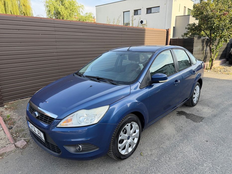 Ford Focus Focus 1.4 benzina Consum mic Carte service Distributie schimbata