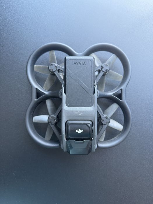 Dji Avata със 2 батерии dji motion controller