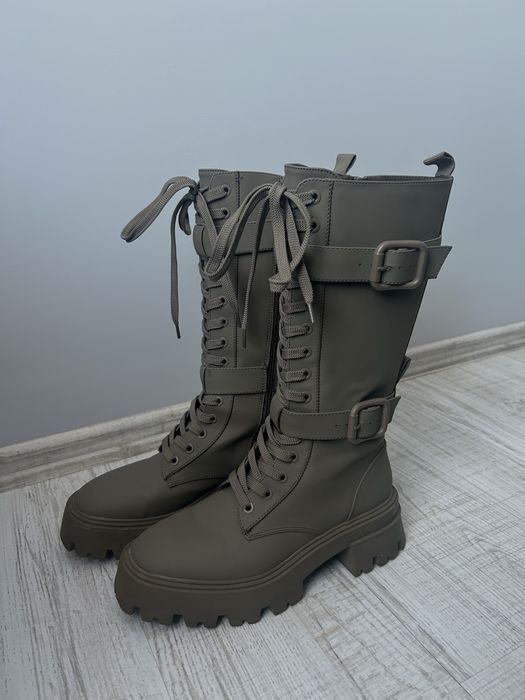 Кожени ботуши ZARA