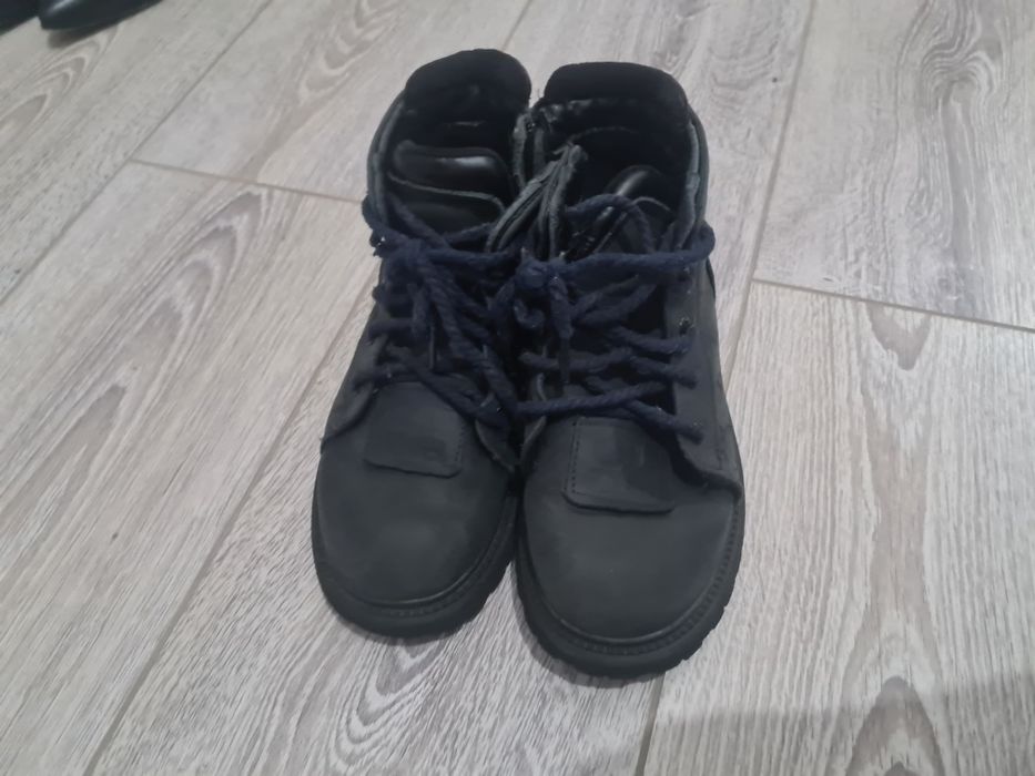 Детские ботинки кожанные