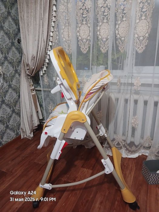 Продам стульчик для кормления