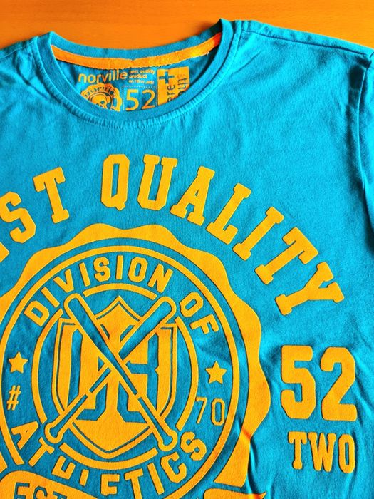 Блуза с дълъг ръкав C&A, подходяща за високо момче