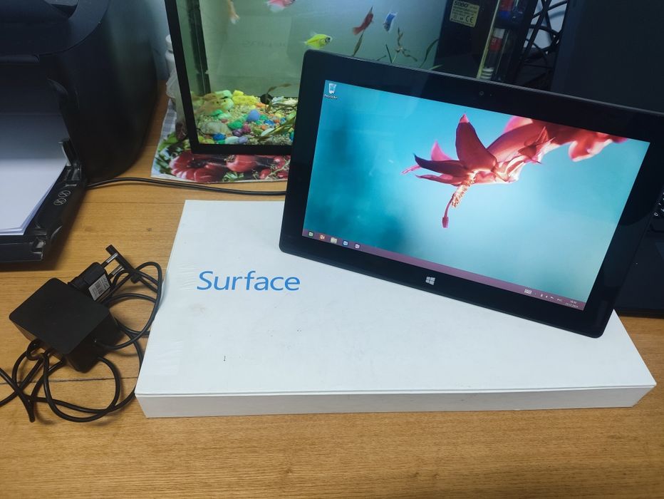 Продаётся планшет Microsoft Surface RT