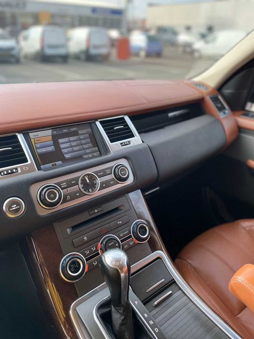 Рейнч Роувър спорт