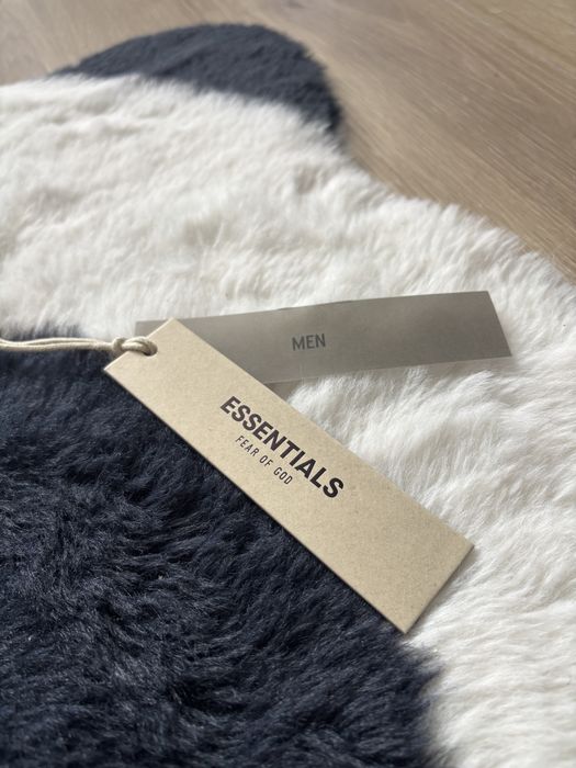 Къси панталони Essentials SS22