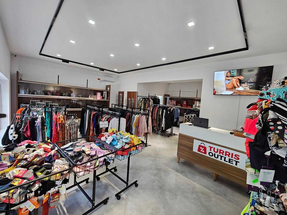 Vând stoc haine multibrand OUTLET – Produse NOI, cu etichetă | Factură | Ideal pentru magazine și revânzare