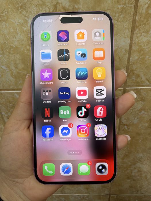 Se vinde Iphone 16 Plus