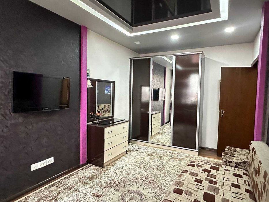 Сдам шикарную квартиру 200 Метров от Госпитального рынка