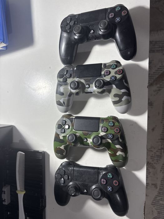 PS4 7диско 4 джостик