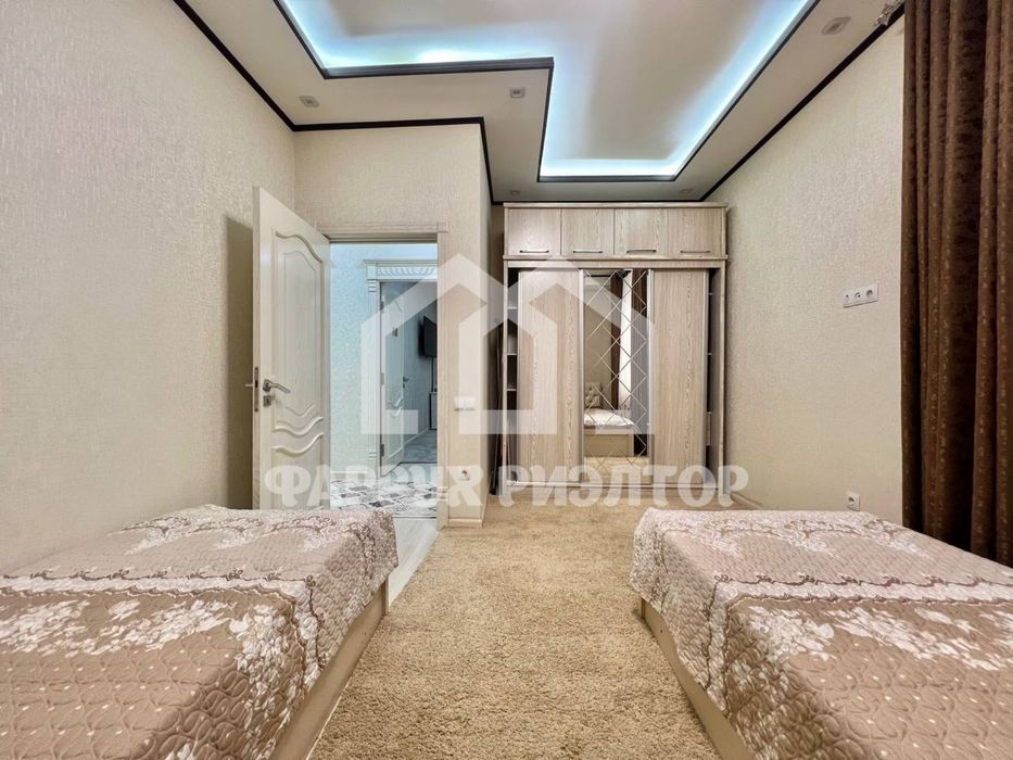 4/3/9 100м2 Паркентский новостройка кирпич