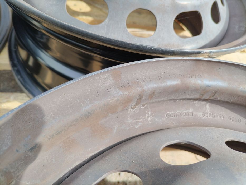 15 цола 4 х 100 мм Мазда / ТОЙОТА / Кия / Хюндай - 6 Инча /ЕТ 45