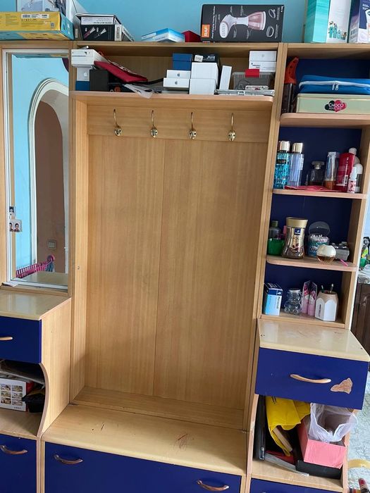 Срочно продам прихожую