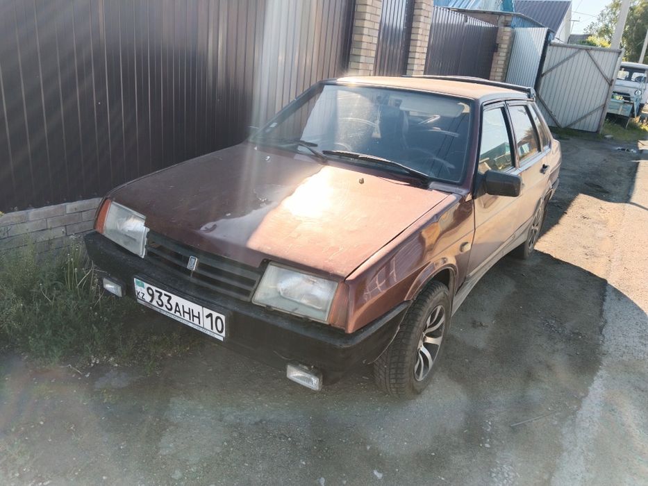 Продам авто , инжектор.