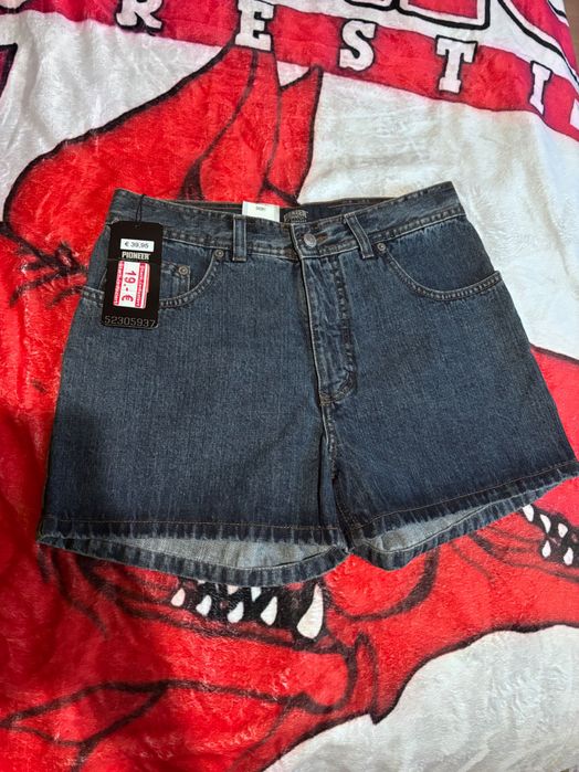 Pantaloni scurți Denim