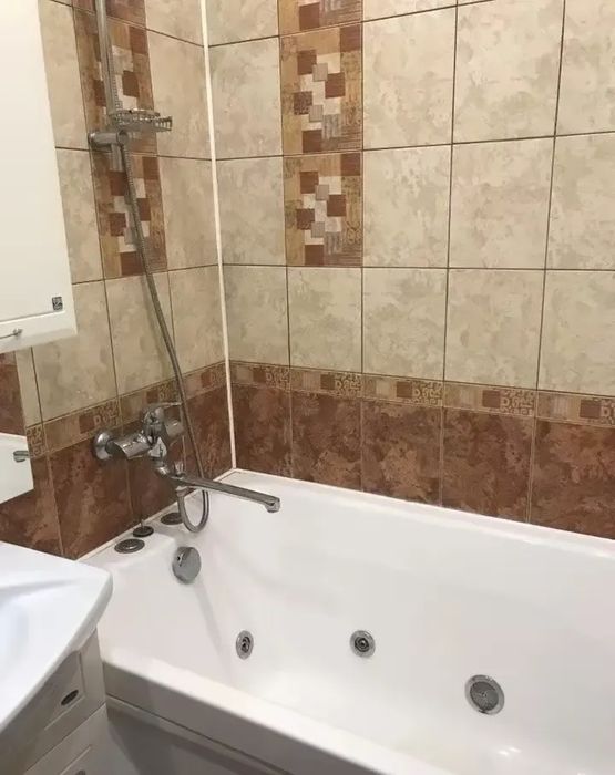 1 Ком квартиру Назарбаева