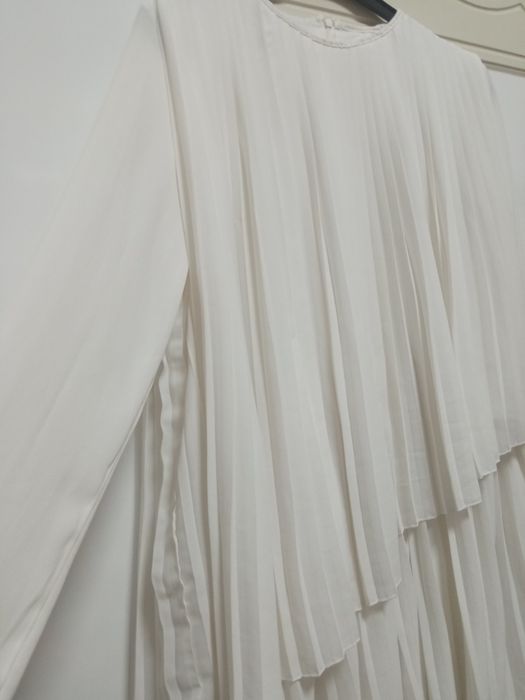 Rubashkalar sotiladi