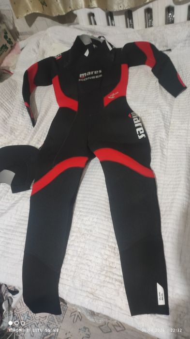 Продам новые гидрокостюмы!!!