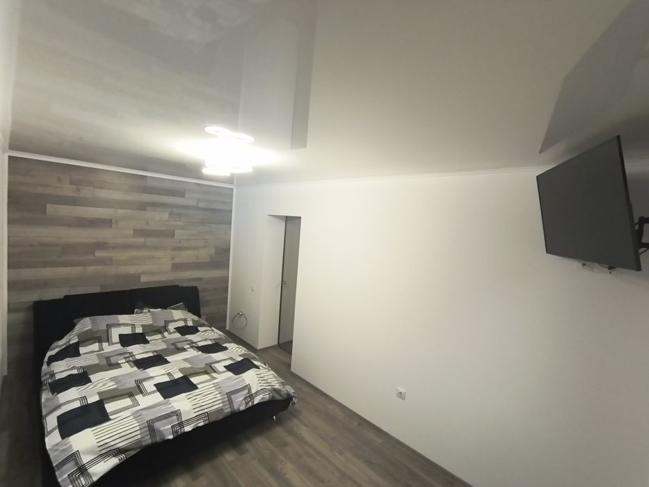 Vând apartament 3 camere