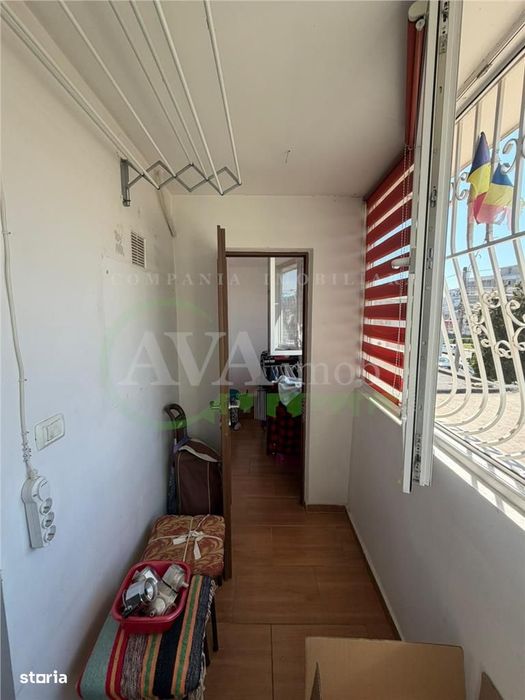 Apartament 3 camere decomandat, Zona Mioritei