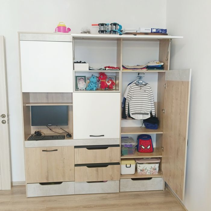 Продается детский шкаф