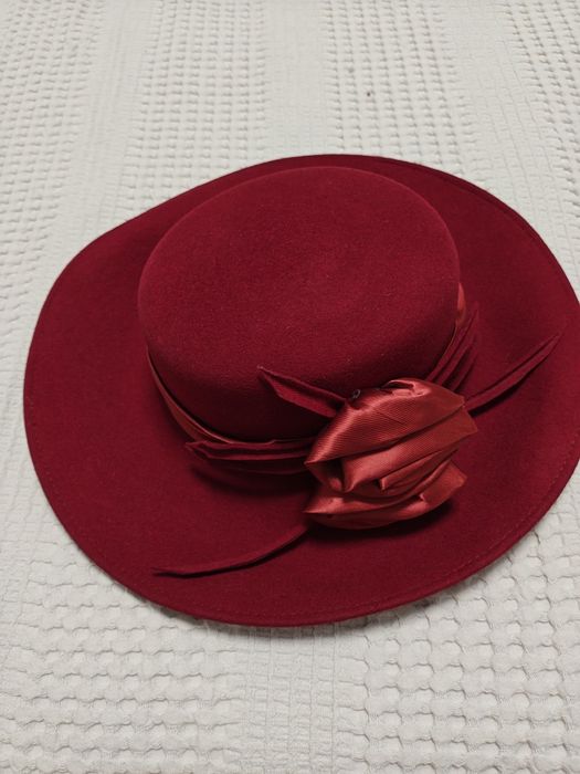 Pălărie dama 56 rosie