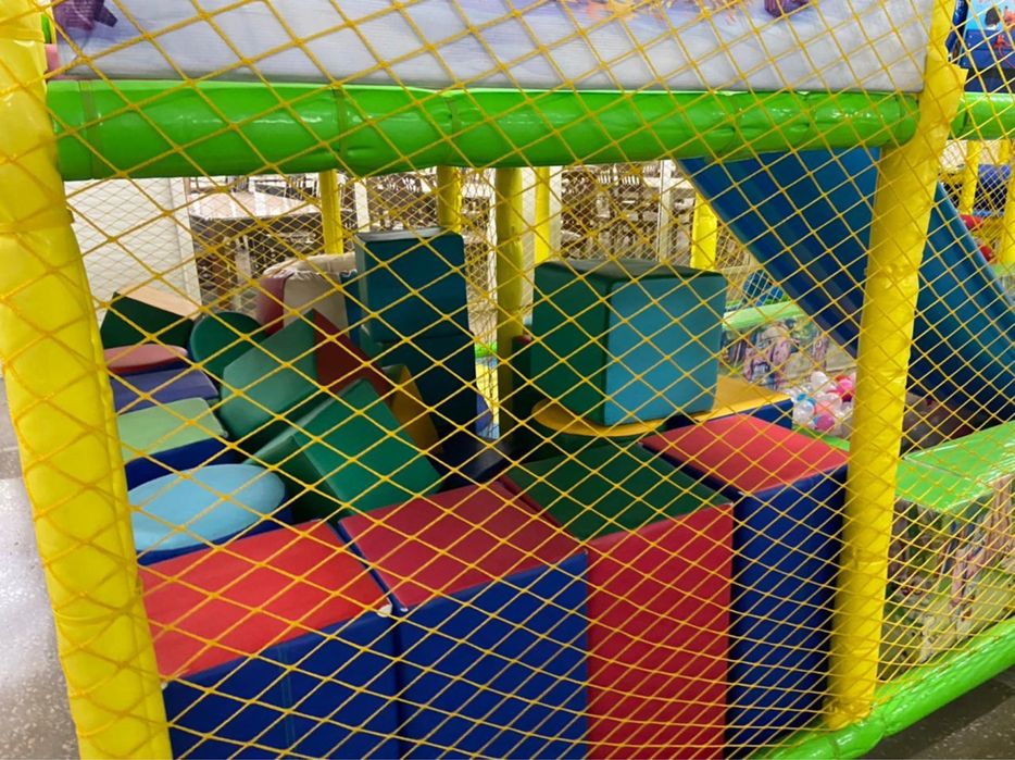 Лабиринт игровой бизнес !Батут