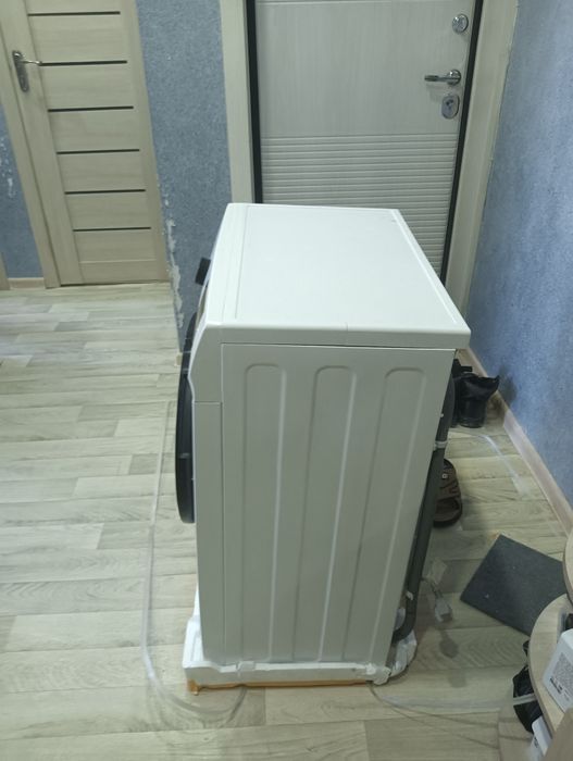 Продам стиральную машину