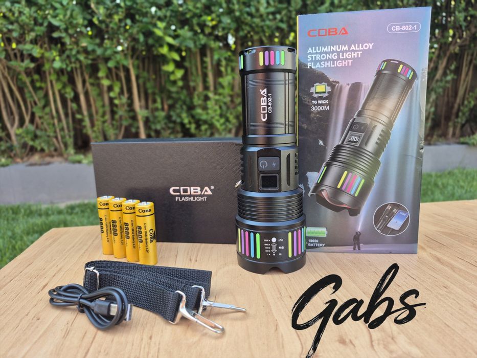 Супер силен LED фенер COBA CB-802-1,3000m