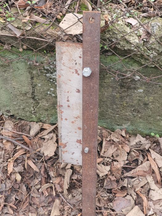 Нож   от  машина