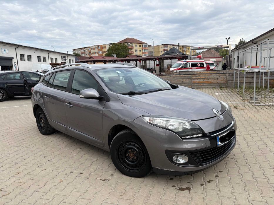 Renault Mégane III break 1.5 dCi (2012) – ITP valabil, 2 seturi de roți,