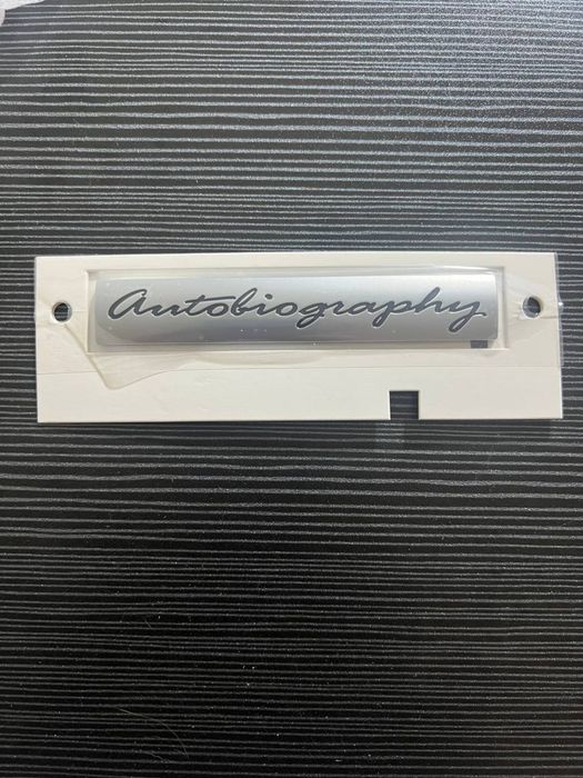 Эмблема Autobiography Шильдик Range Rover Land Rover