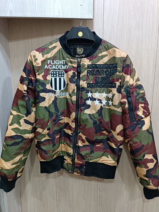 Оригинальный бомбер Regroup