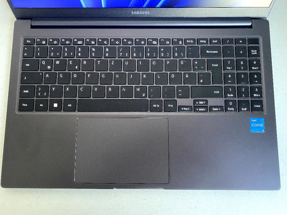 Samsung Galaxy Book3 15.6" | Intel i3-1315U (13th Gen) | 8GB | 256GB SSD | С кутия