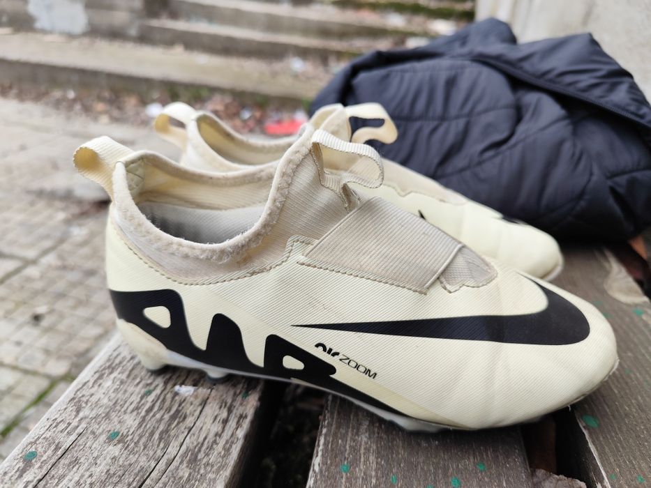 Nike Футболни обувки Zoom Mercurial Vapor 15 Academy