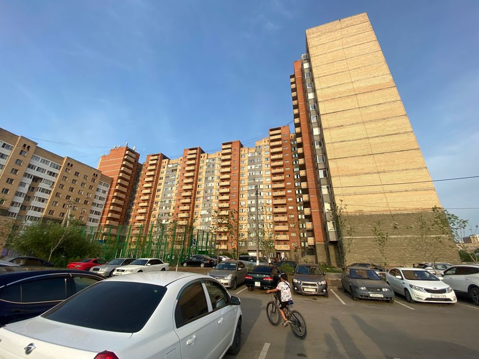 Продаю 1 комн-квартиру студию