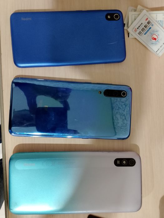 Продам телефоны на запчасти