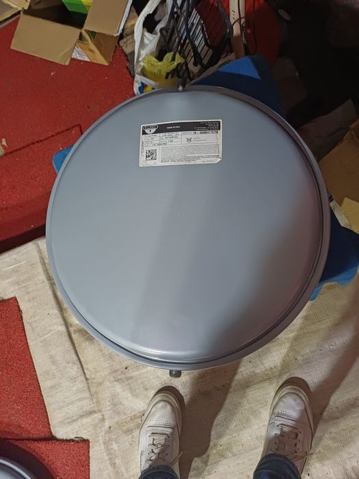 Vând pompa Ariston,  TF 0025, Grundfos UPM3