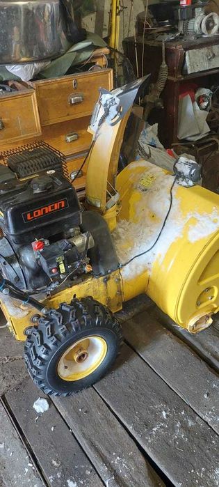 Продам снегоуборку! Срочно!